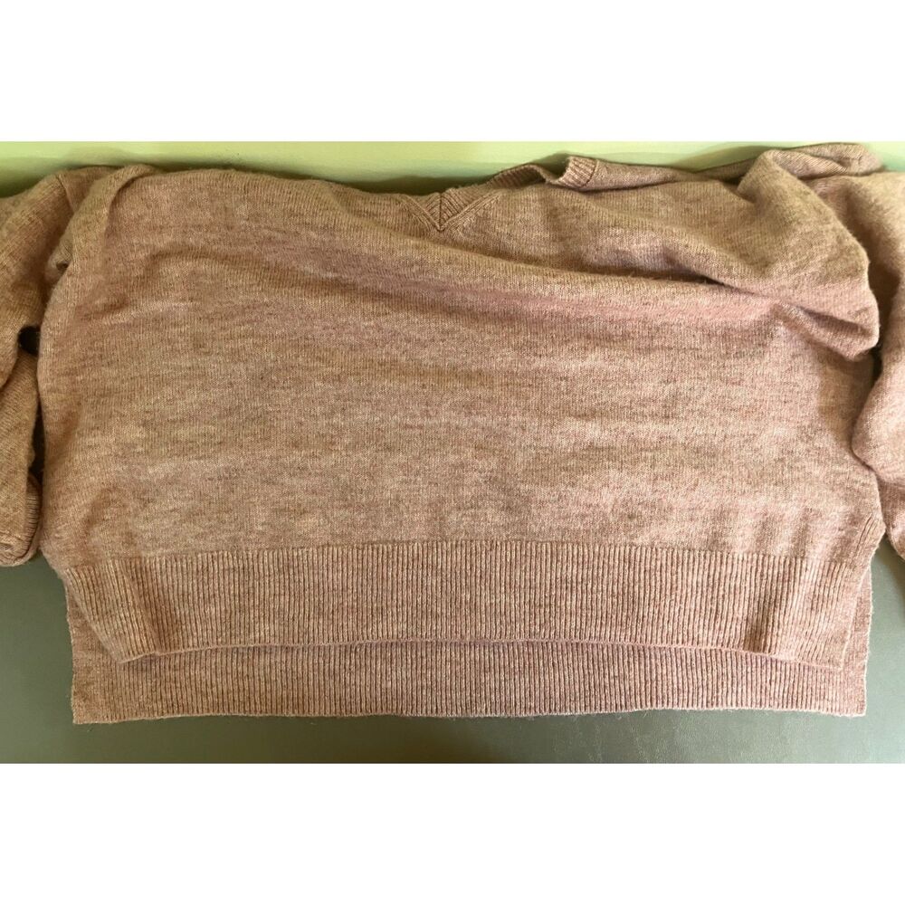 Lucky Brand v-neck fuzzy plush wool blend oversized slouchy sweater in mauve - Picture 8 of 12